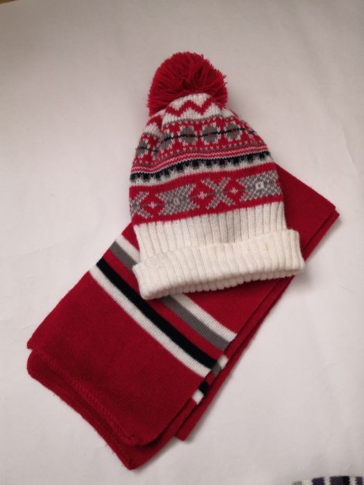 Шапка + шарф на дівчинку 3-5 років