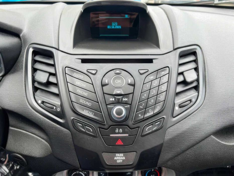 Ford Fiesta      2016