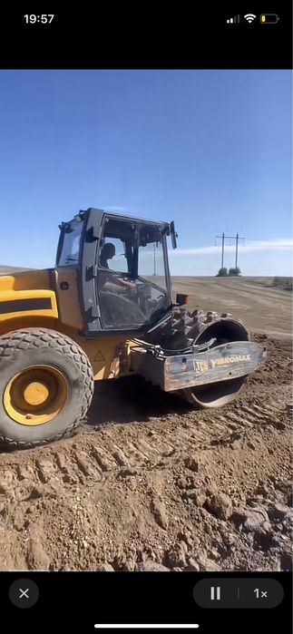 Послуги вібро катка. спецтехніка