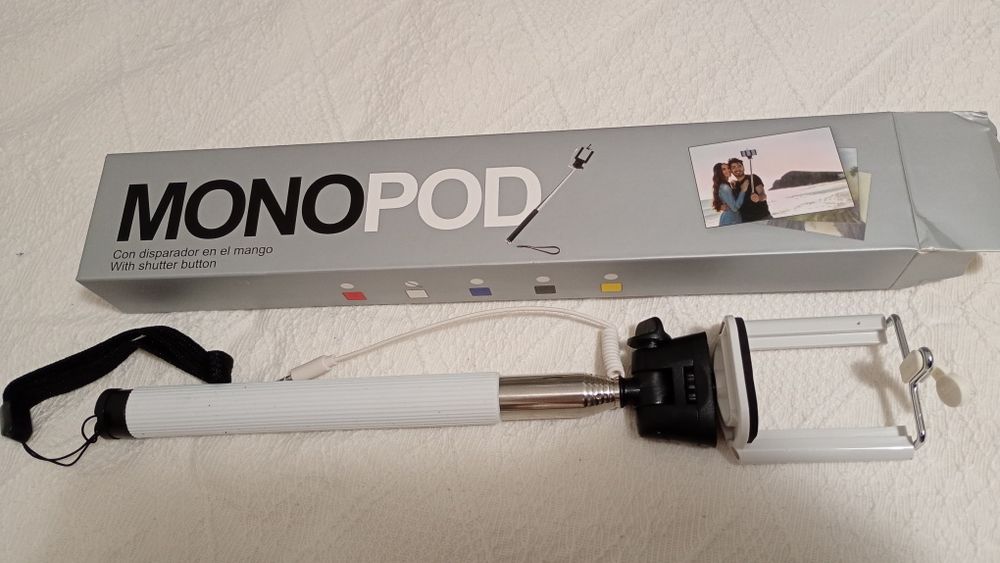 Pau de selfie. Novo