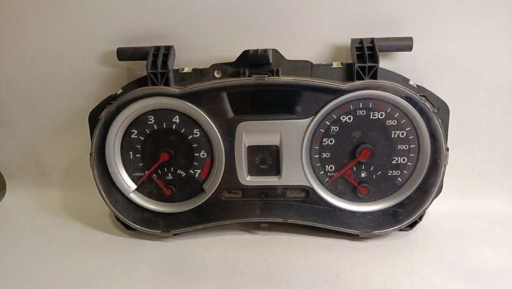 Quadrant / Instrument Panel for RENAULT Clio III (BR0/1, CR0/1)