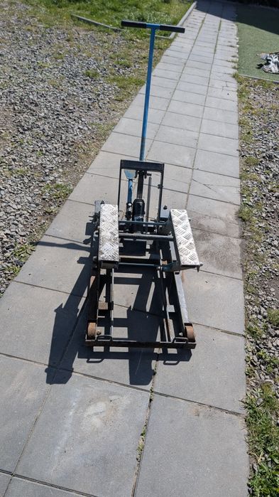 Podnośnik do quada
