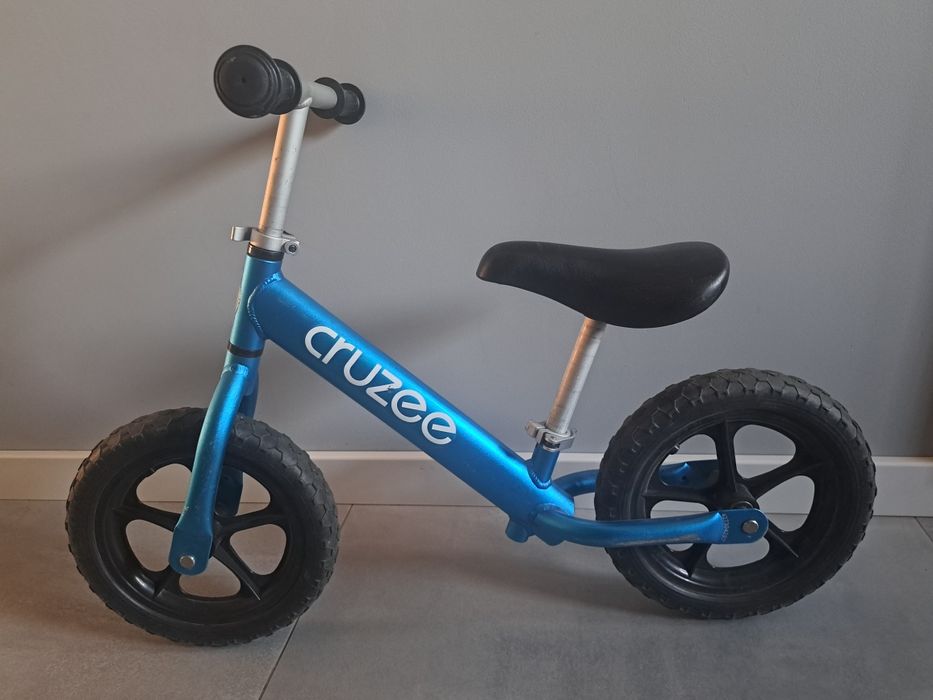 Cruzee rowerek biegowy niebieski