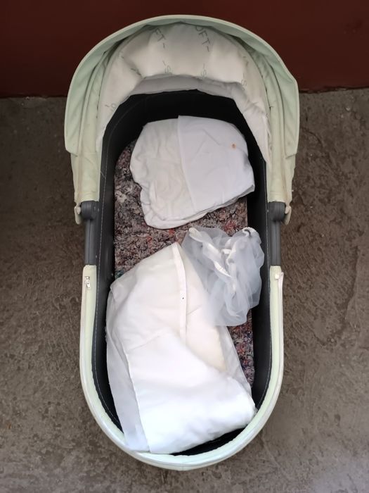 Продам дитячу коляску