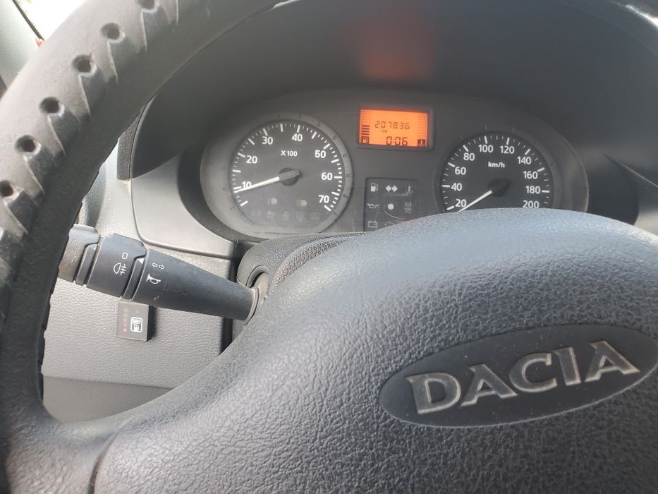 Dacia logan 2007 1.6 газ/бензин