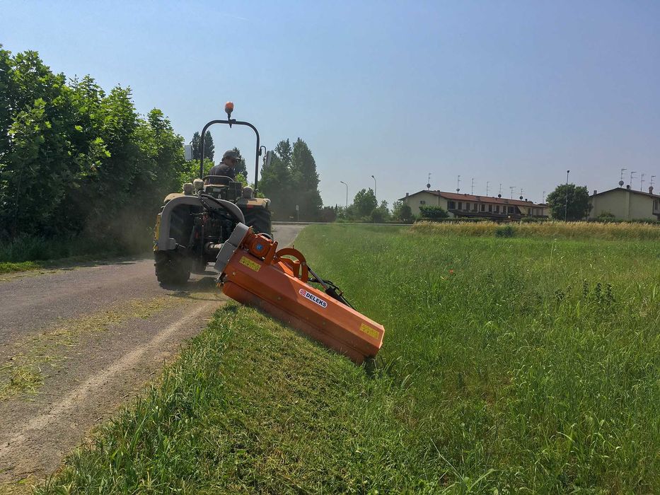 Roçadora 1.4m DELEKS LEO-140-Caixa GB Bologna - p/trator 40/70 C/Cardã