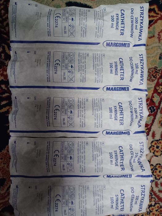 Strzykawki Margomed 100ml do cewnika, pega 30sztuk