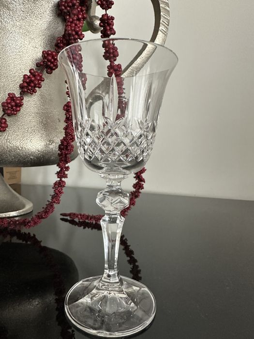 Conjunto cristal434367862041497601
