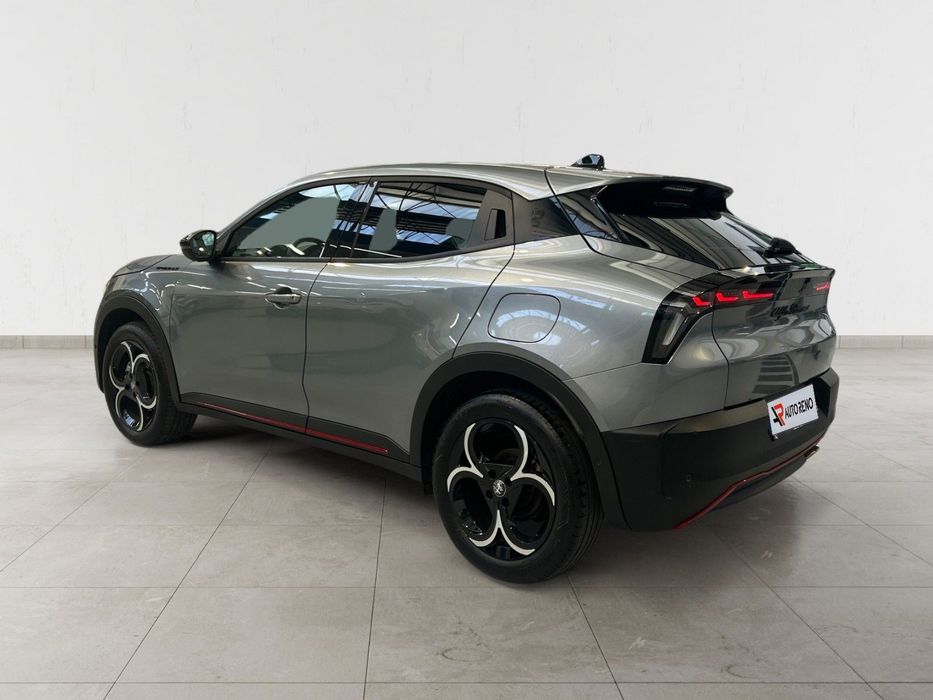 Alfa Romeo Junior