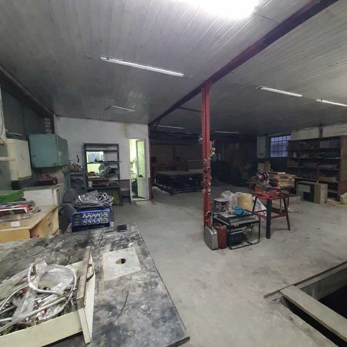 Оренда складу/гаража 120м2 (Пухівська 4) автопарк№6