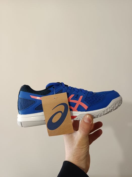Buty sportowe Asics task 2