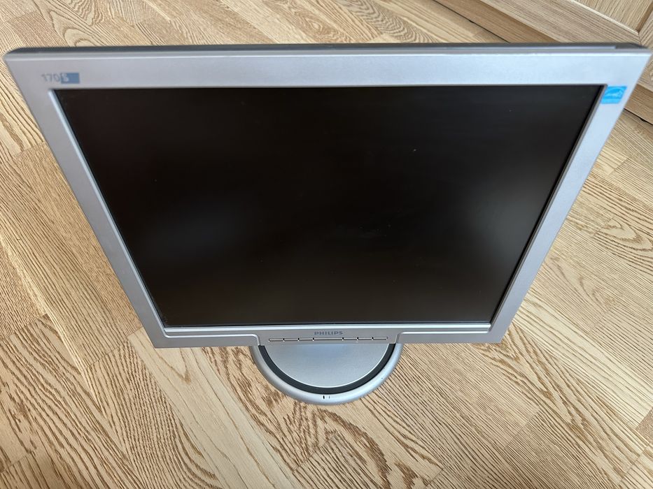 Монітор Philips 17” 170S7FS