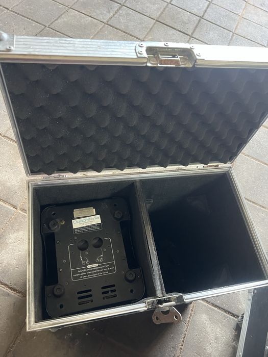 Case com 2 moving head spot led