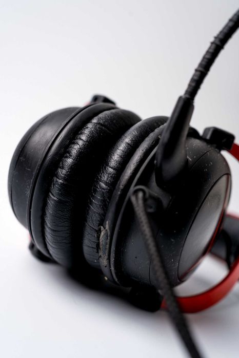 Auscultadores Gaming HYPERX Cloud II