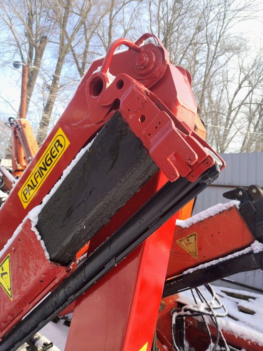 Маніпулятор Palfinger pk 9000