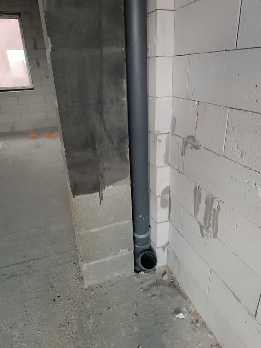 Готовий таунхаус біля озерв Петропавлівська Борщагівка