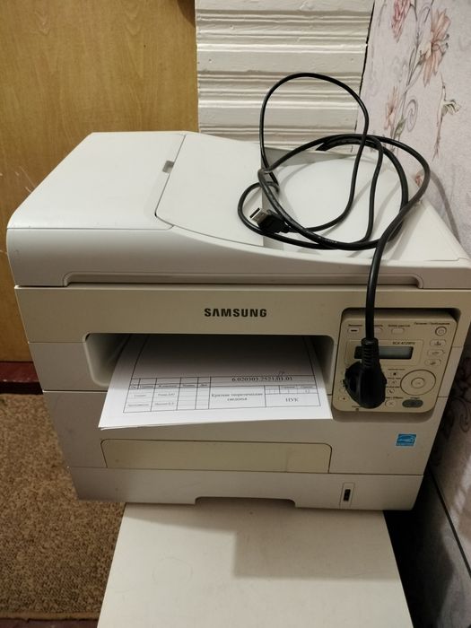 Продаю МФУ Samsung SCX-4729FD