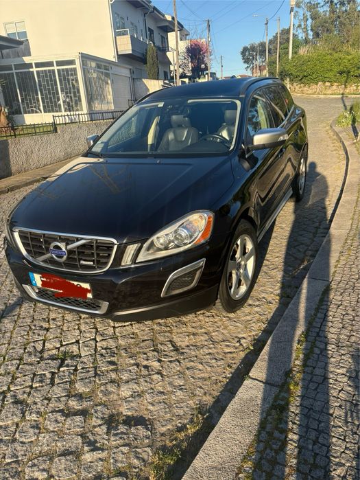 URGENTE -  Volvo  XC 60 R- Design   (  BAIXA DE PREÇO ATÉ DIA 15/10 )