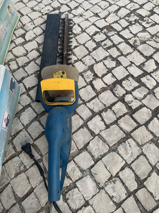 Corta cebes em bom estado a trabalhar