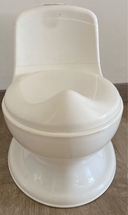 Bacio Sanita para bebe e crianca com som de descarga