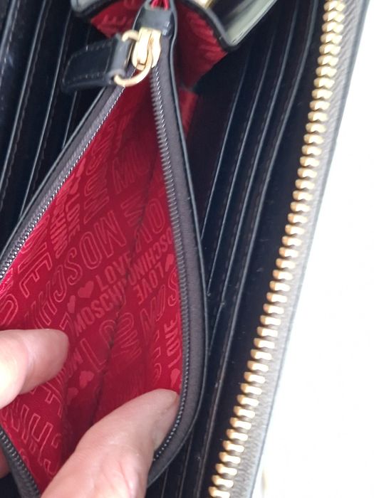 Portfel love moschino