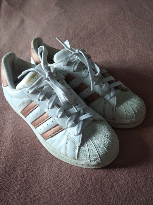 Кроссовки Adidas Superstar