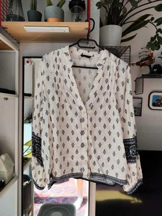 Piękna bluzka na guziki Boho hippie zara