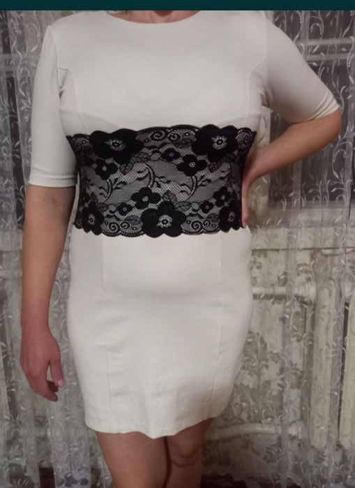 Плаття 46-48р всі по 150