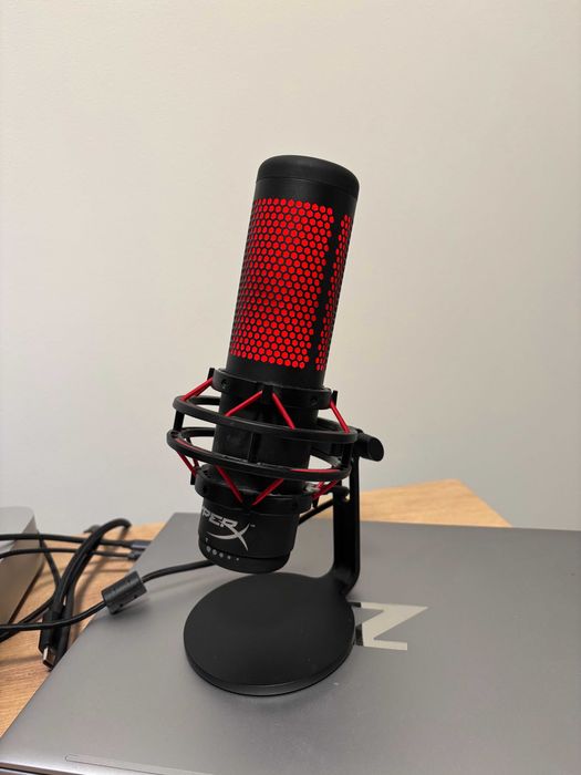 HyperX Quadcast mikrofon