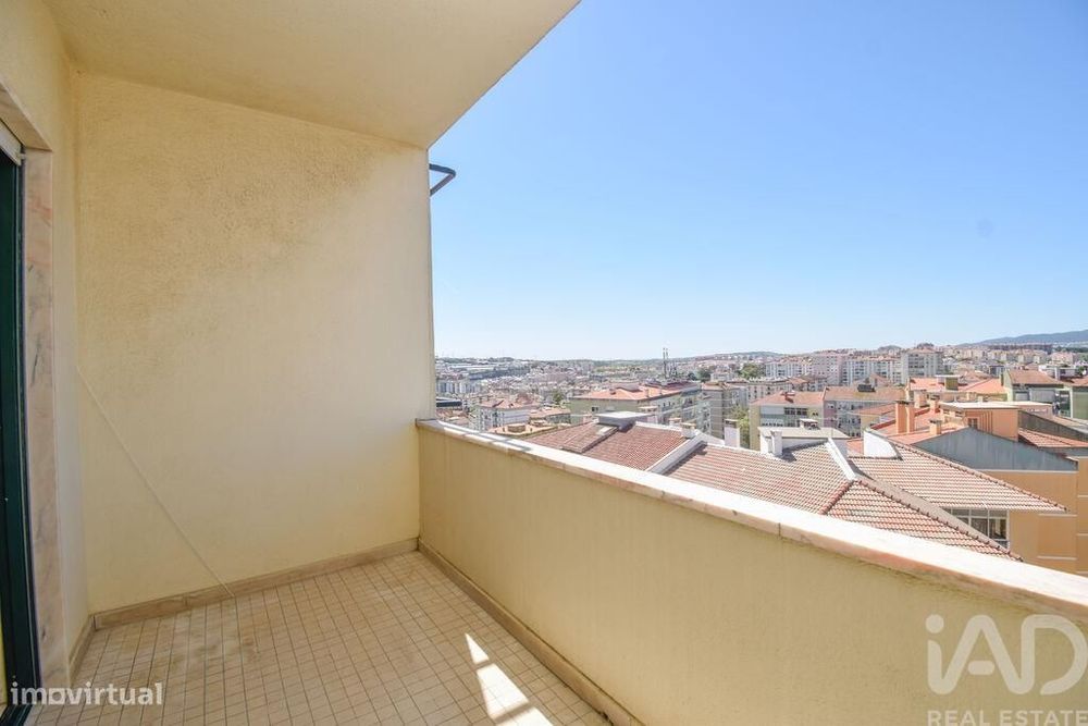 Apartamento T2 em Agualva e Mira-Sintra