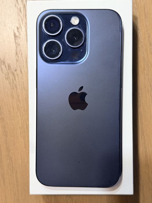 Iphone 15 Pro 256 GB – tytanowy błękit