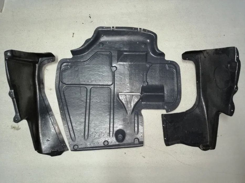 Resguardos de protecção do motor Seat Ibiza e Cordoba 6K2 NOVAS