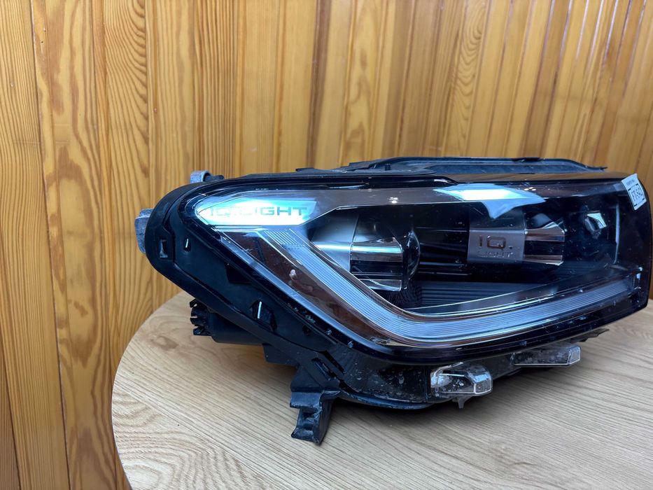 Фара права VW T-roc FULL LED IQ LIGHT 2GA941036AF