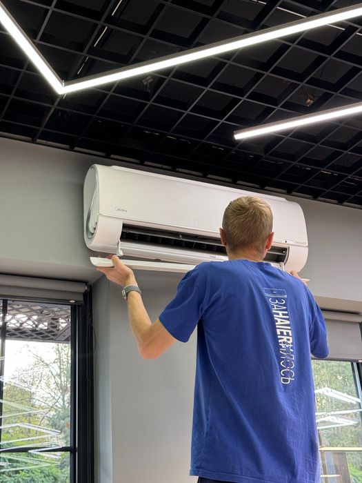 Кондиціонер Midea BreezeleSS+ FA-09N8D6-I/FA-09N8D6-O