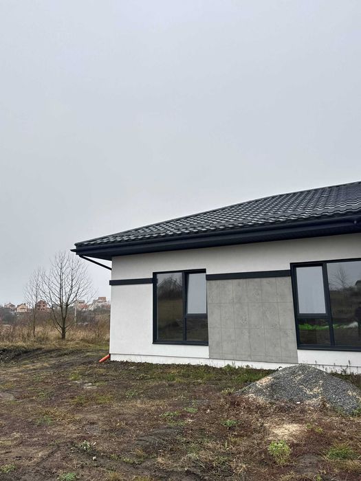 ТЕРМІНОВО продам новий будинок на Дубово !