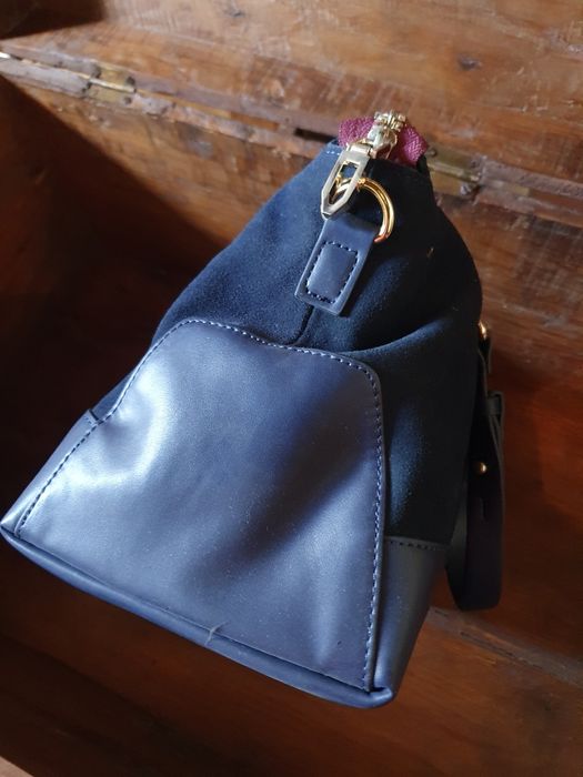 Mala de camurça azul