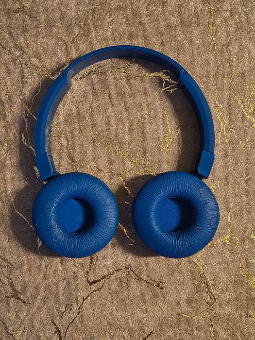 Witam sprzedam słuchawki JBL T450BT