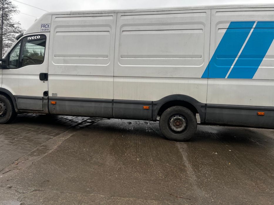 Iveco 2.3 rok 2012 z chłodnia