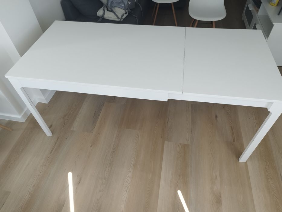 Mesa jantar Naginge