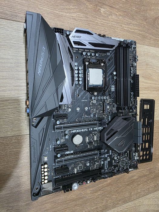 Motherboard Maximus ix hero