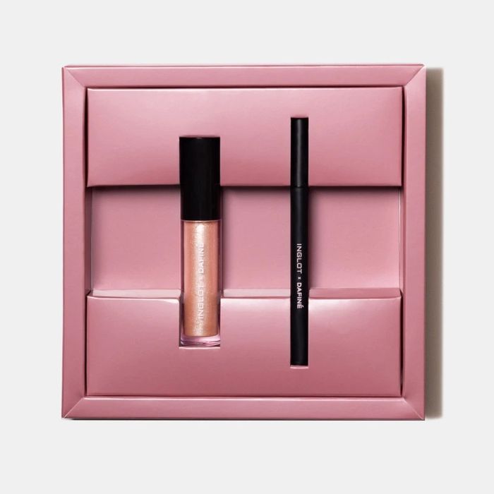 INGLOT X DAFINÉ Eye & Lip Makeup Set
€29.41
€29.41