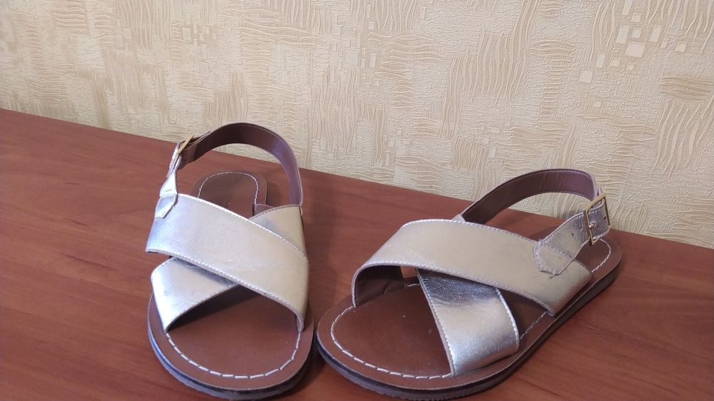 Босоножки на девочку 36 размер сандалии Monoprix femme