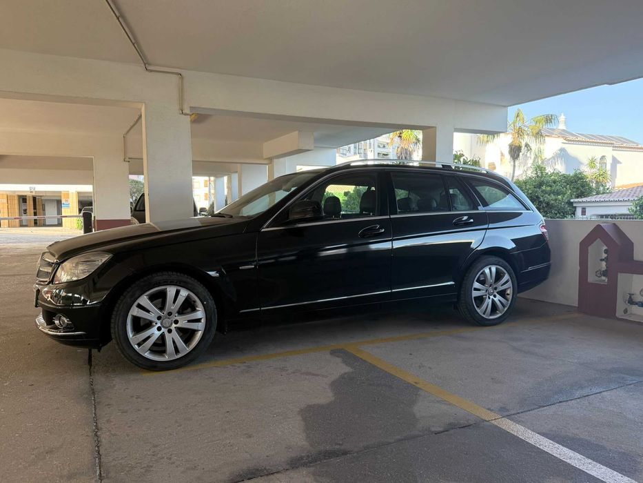 Mercedes-Benz C220 CDI Avantguarde — photo 4