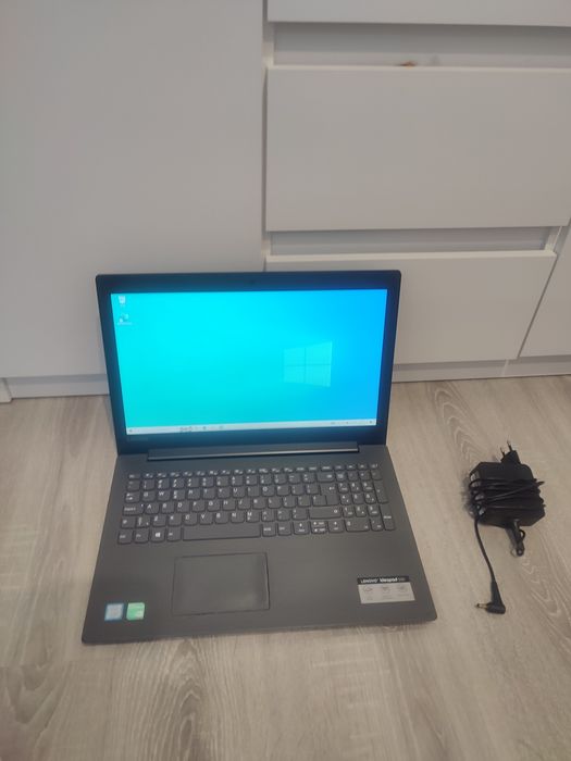 Lenovo ideapad 330-15IKB