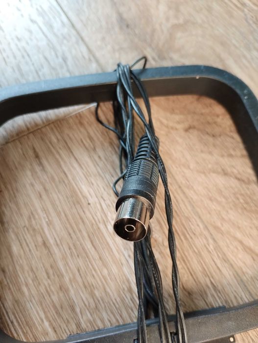 Антенна рамочная рамка для Тюнера или Радио диапазона ФМ / FM