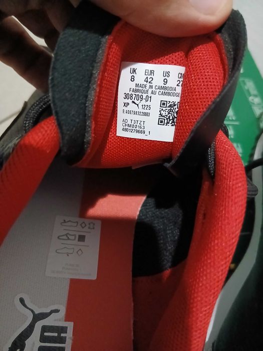 Buty Puma ferrari roz 42,44