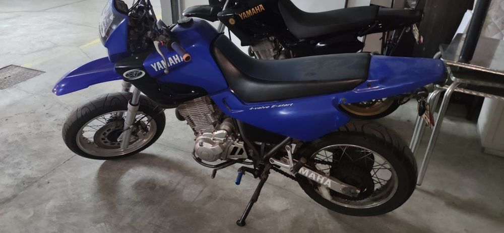 Vendo Yamaha Xt 2004 sm 25kw