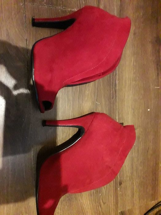 Carinii Botki szpilki Zamsz