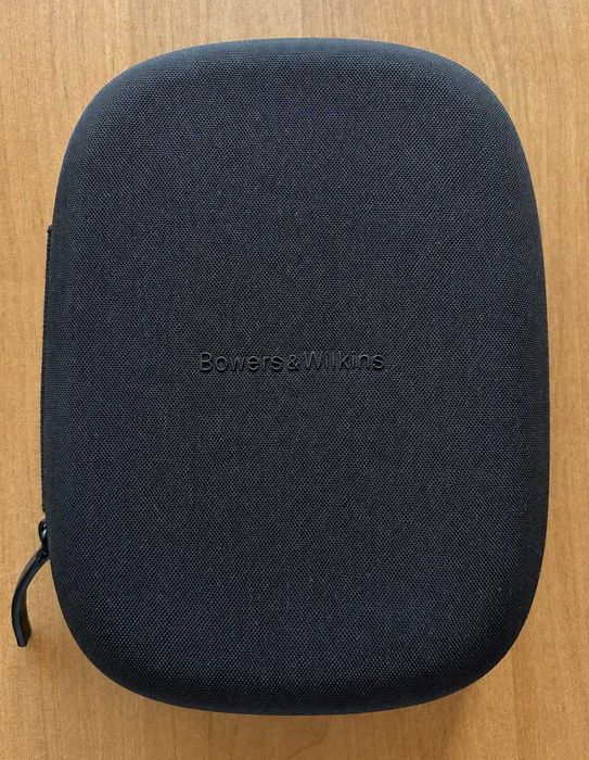 Bowers & Wilkins Px8 S2 Onyx Black