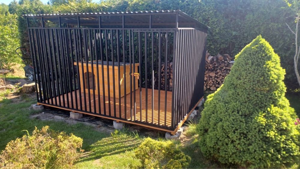 Idealny kojec dla Twojego pupila – szybko, solidnie, pod Ciebie!”.